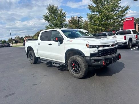 Used 2023 Chevrolet Silverado 1500 ZR2 w/ ZR2 Bison Edition AWD/4WD image 5