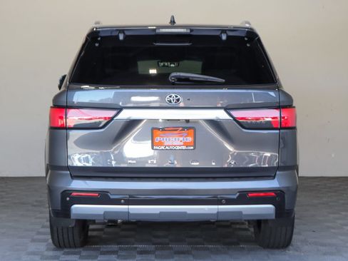 Used 2024 Toyota Sequoia Capstone AWD/4WD image 8