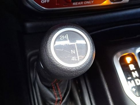 Certified 2021 Jeep Wrangler Unlimited Rubicon w/ Cold Weather Group image 26