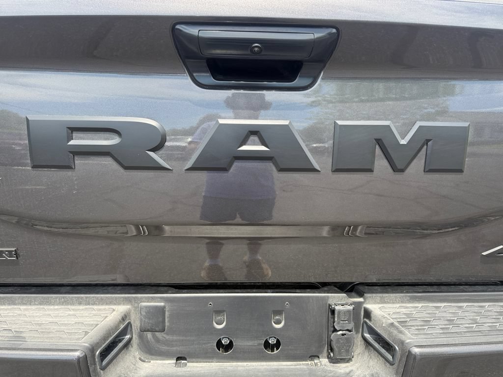 New 2026 RAM 2500 Big Horn AWD/4WD image 17