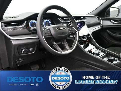 New 2026 Jeep Grand Cherokee Laredo X RWD image 19