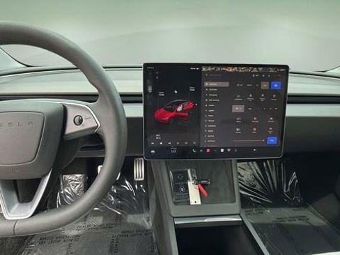 Used 2024 Tesla Model 3 Performance AWD/4WD image 11