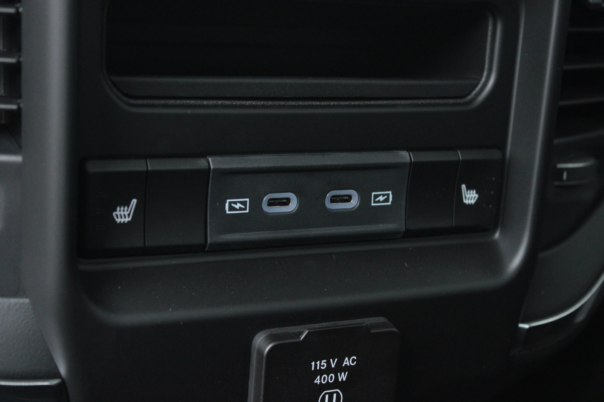 New 2027 RAM 3500 Laramie AWD/4WD image 21
