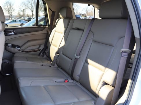 Used 2018 GMC Yukon SLT w/ Open Road Package image 38