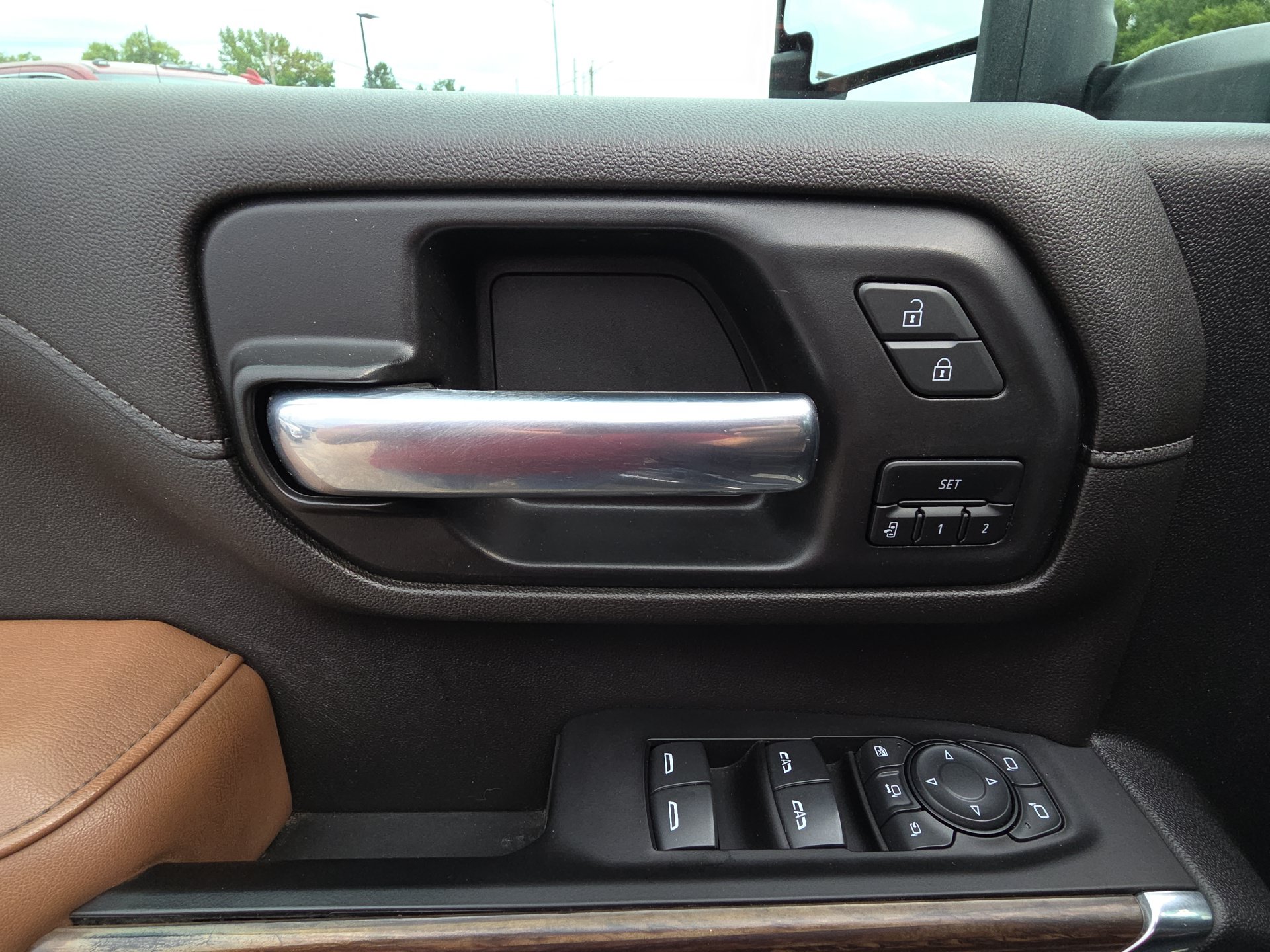 Used 2022 Chevrolet Silverado 2500 High Country AWD/4WD image 15