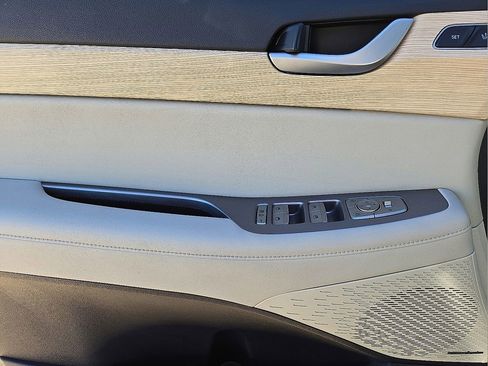 Used 2024 Hyundai Palisade Limited image 22