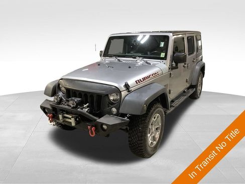 Used 2018 Jeep Wrangler Unlimited Rubicon w/ Connectivity Group AWD/4WD image 1