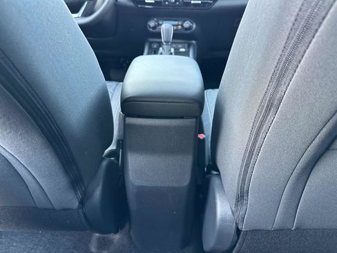 New 2026 Nissan Kicks SV w/ SV Premium Package image 26