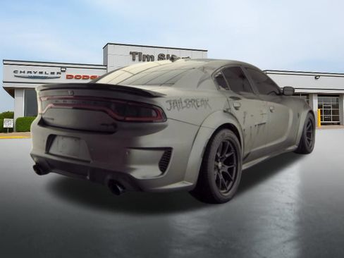 Used 2023 Dodge Charger SRT Hellcat RWD image 4