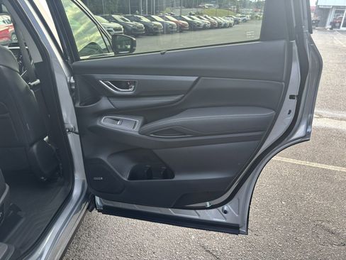 New 2025 Subaru Ascent Limited image 42