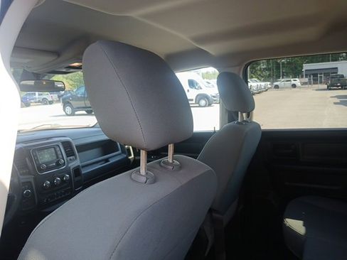 Used 2018 RAM 3500 Tradesman w/ Chrome Appearance Group image 22