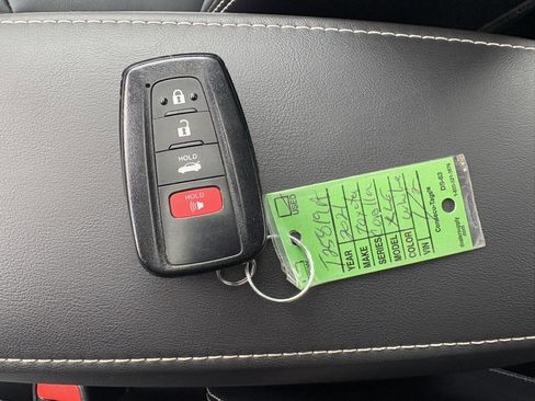 Certified 2021 Toyota Corolla XLE image 26