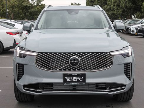 New 2026 Volvo XC90 T8 Ultra w/ Protection Package Premier AWD/4WD image 2