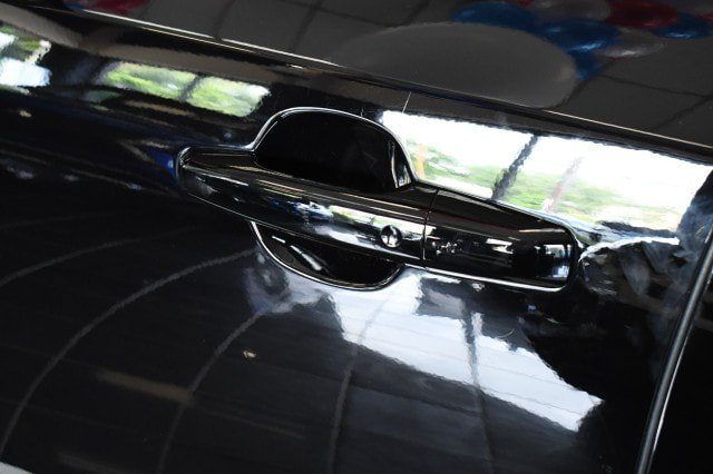 Used 2020 Jaguar E-PACE SE AWD/4WD image 9