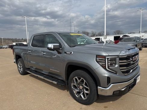 Used 2023 GMC Sierra 1500 SLT w/ SLT Premium Plus Package image 1