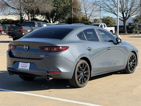 Used 2024 MAZDA MAZDA3 s image 7