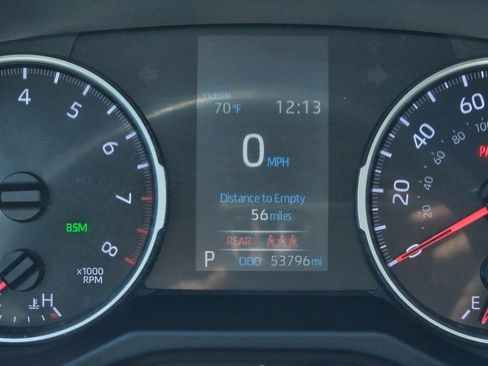 Used 2019 Toyota RAV4 XLE Premium image 7