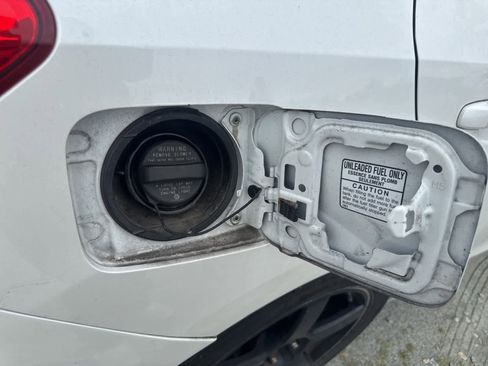 Used 2013 Subaru Impreza 2.0i Premium w/ All-Weather Pkg image 15