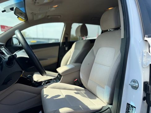 Used 2018 Hyundai Tucson SE FWD image 10