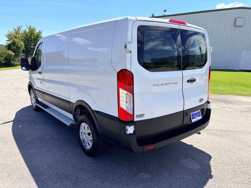 Certified 2025 Ford Transit 250 Low Roof w/ Exterior Upgrade Package RWD image 4
