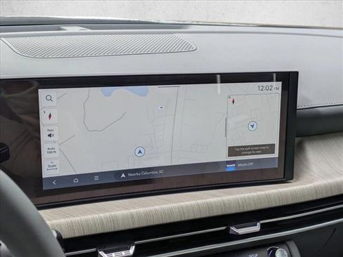 New 2025 Hyundai Sonata Limited image 14