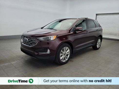 Used 2024 Ford Edge Titanium image 1