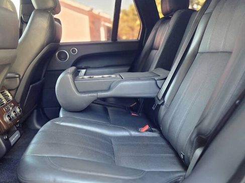 Used 2017 Land Rover Range Rover HSE AWD/4WD image 47