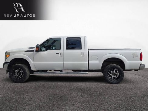 Used 2013 Ford F250 Lariat w/ Lariat Ultimate Pkg image 2