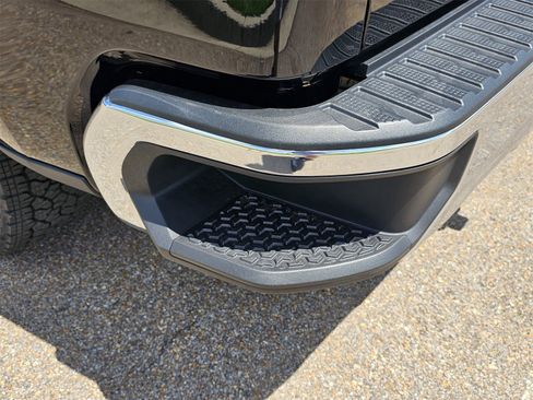 New 2025 Chevrolet Silverado 1500 LT image 27