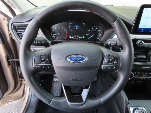 Used 2021 Ford Escape SE w/ Convenience Package AWD/4WD image 17