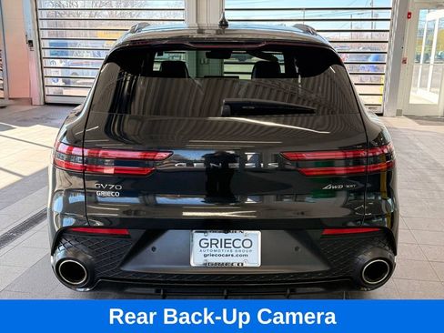 Used 2022 Genesis GV70 3.5T Sport w/ Sport Prestige Package image 8