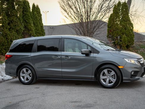 Used 2019 Honda Odyssey EX-L image 4