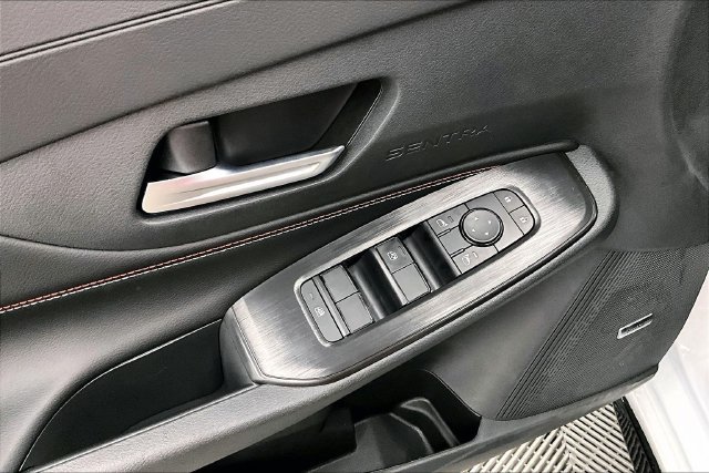 New 2027 Nissan Sentra SR FWD image 33