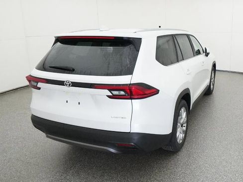 New 2026 Toyota Grand Highlander Limited image 8