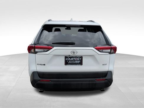 Used 2024 Toyota RAV4 XLE FWD image 7