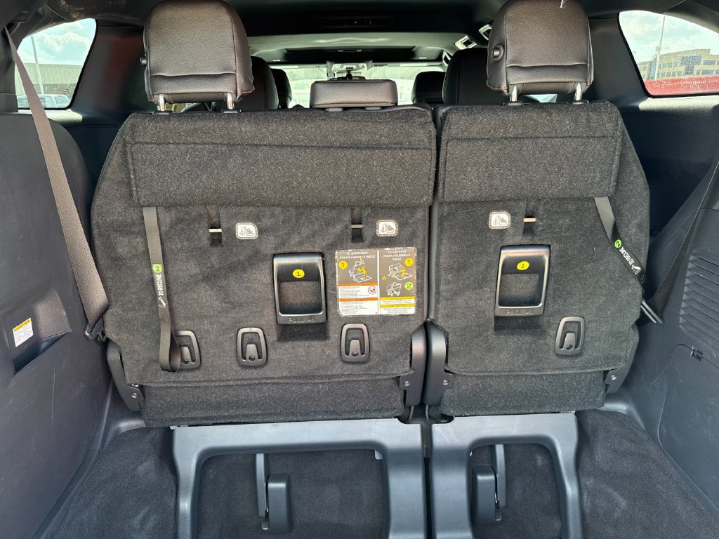 Certified 2025 Toyota Sienna XSE FWD image 16