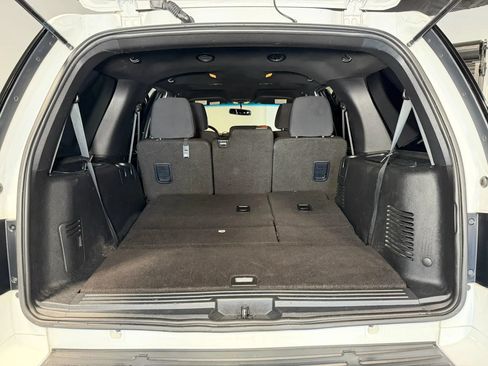 Used 2017 Ford Expedition XLT AWD/4WD image 27
