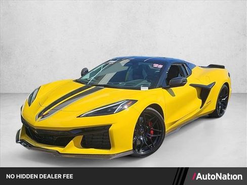 Used 2025 Chevrolet Corvette Z06 RWD image 1