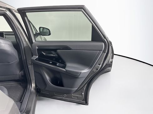 Used 2023 Subaru Solterra AWD image 31
