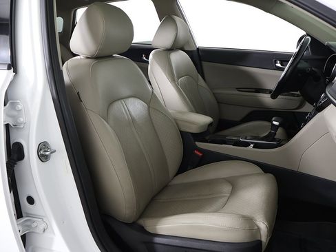 Used 2018 Kia Optima EX w/ Premium Package image 32