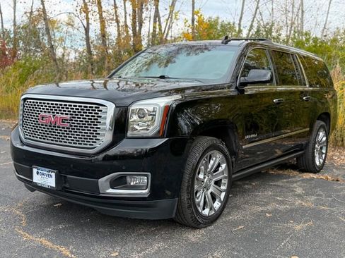 Used 2016 GMC Yukon XL Denali w/ Open Road Package image 3