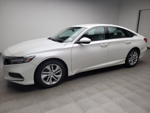 Used 2018 Honda Accord LX image 2