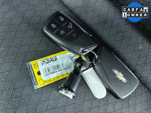 Used 2022 Chevrolet Silverado 1500 LT AWD/4WD image 33