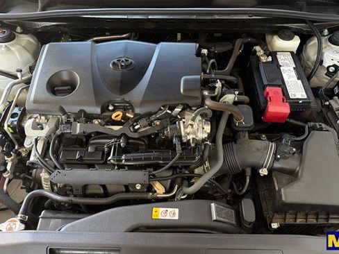 Used 2022 Toyota Camry XSE FWD image 22