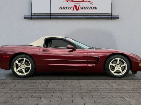 Used 2003 Chevrolet Corvette Convertible 2D w/ Preferred Equipment Group1 image 3