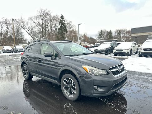 Used 2015 Subaru Crosstrek 2.0i Limited image 15