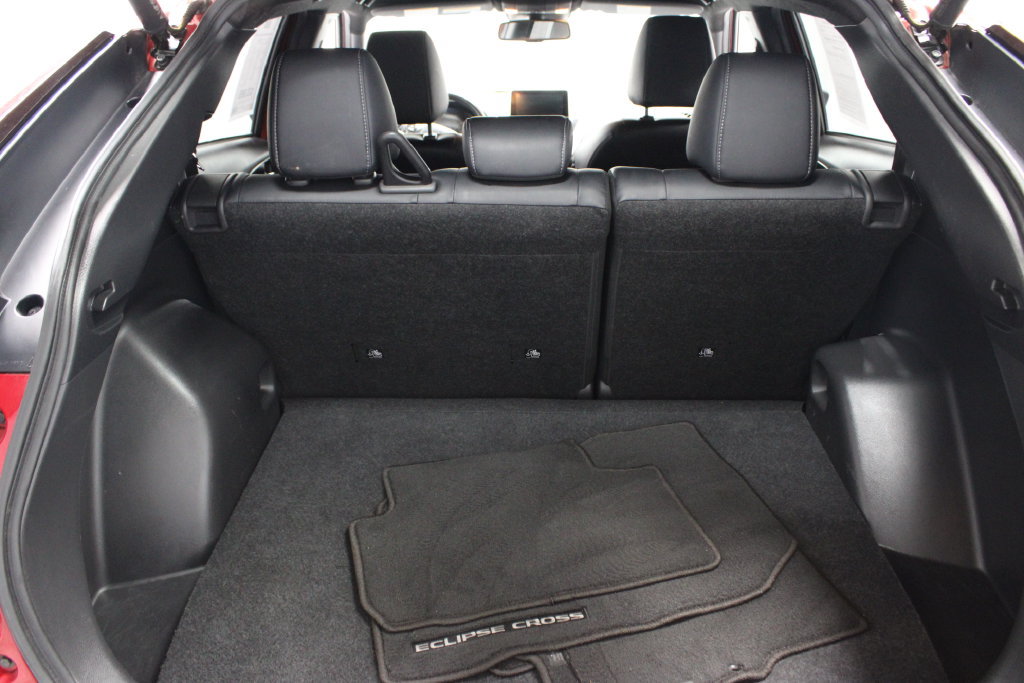 Used 2024 Mitsubishi Eclipse Cross SEL AWD/4WD image 15