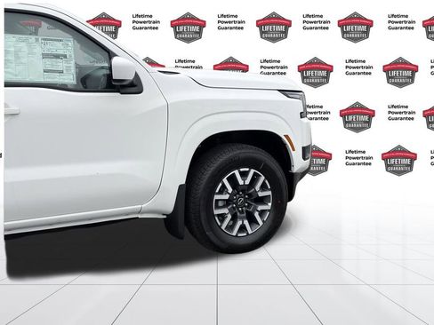 New 2026 Nissan Frontier SV image 8