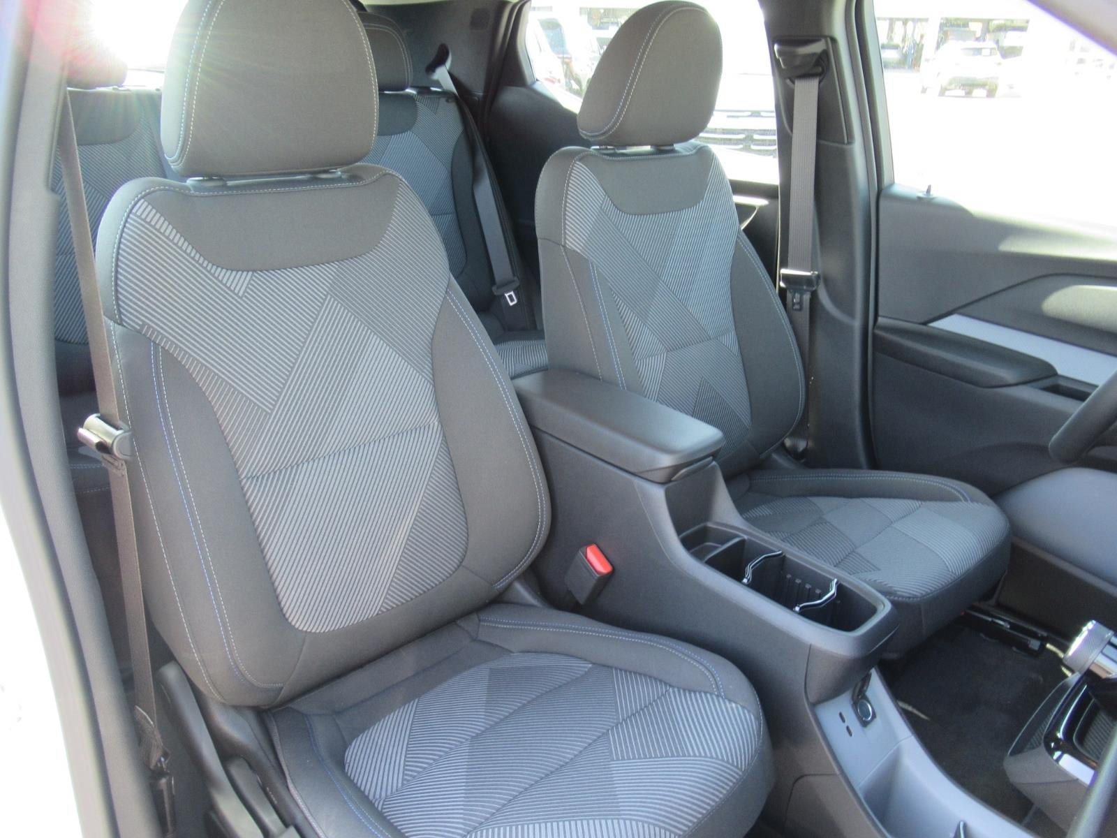 New 2027 Chevrolet Bolt LT FWD image 9