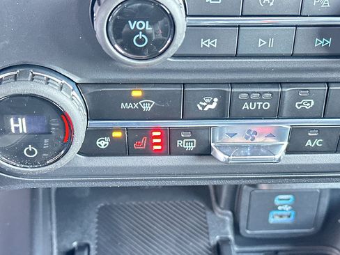 New 2025 Ford Bronco Outer Banks image 22